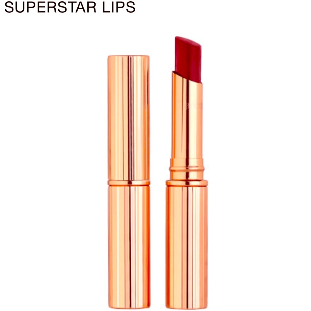 Charlotte Tilbury SUPERSTAR LIPS
WALK OF NO SHAME